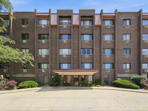 4623 N Chester Ave Unit 103W, Chicago, IL 60656
