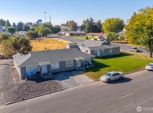 205 E 4th St, Warden, WA 98857