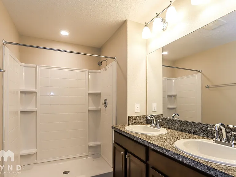 6408 Trent Creek Dr — Photo 8