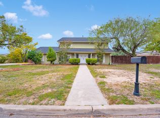 103 Shalimar Dr, Castle Hills, TX 78213