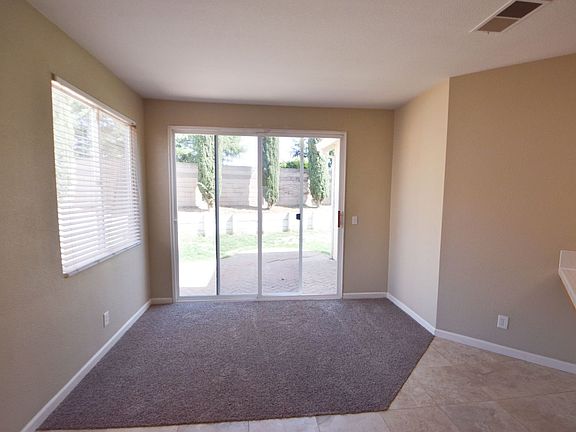 3rd image of 1822 Autumn Meadow Dr