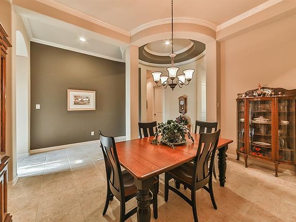 4th image of 131 Hearthshire Ct