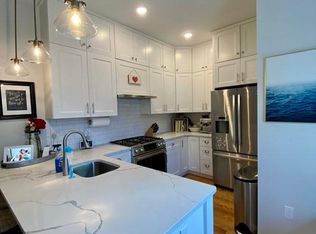 557 E 5th St #4, Boston, MA 02127