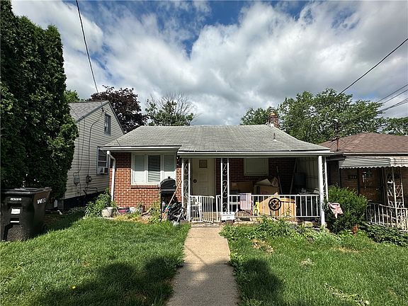 2nd image of 336 Carlisle Ave