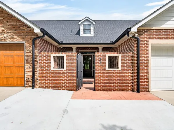 96 S Maple Ave, Cookeville, TN 38501