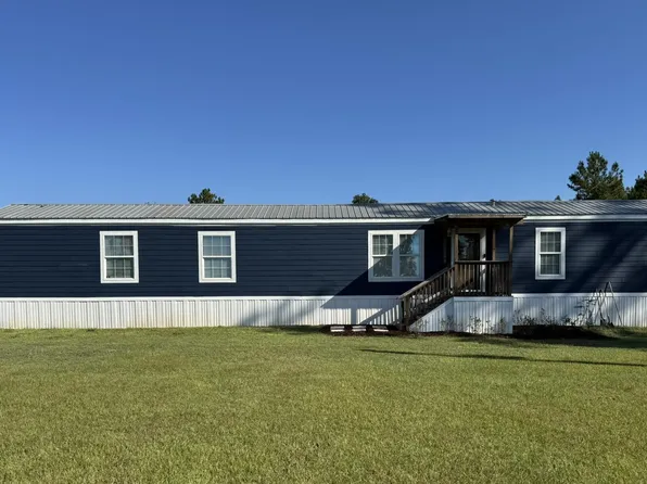 1419 Mission Rd, Marianna, FL 32448