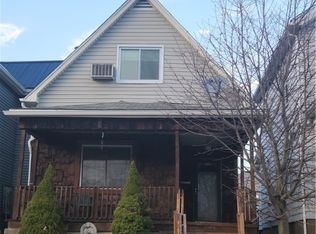528 Longfellow St, Vandergrift, PA 15690