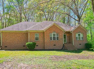 61 Poplar Ln, Lexington, TN 38351