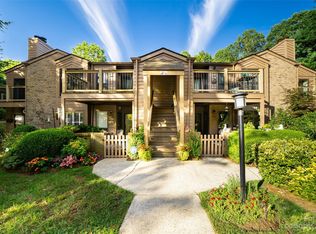 58 Ravencroft Ln, Asheville, NC 28803