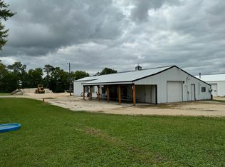 2506 Shaw Rd, West Brooklyn, IL 61378