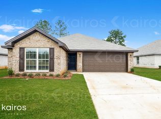 195 Ottingham Bay, Elmore, AL 36025