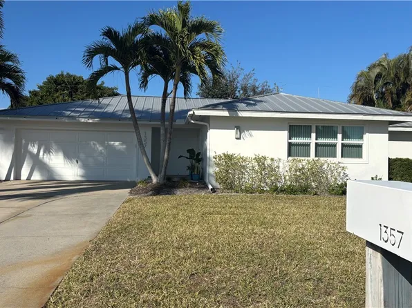 1357 Kingswood Ct, Fort Myers, FL 33919