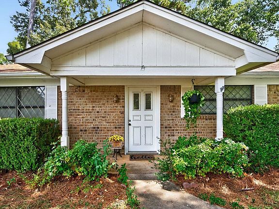 2nd image of 106 Quail Dr