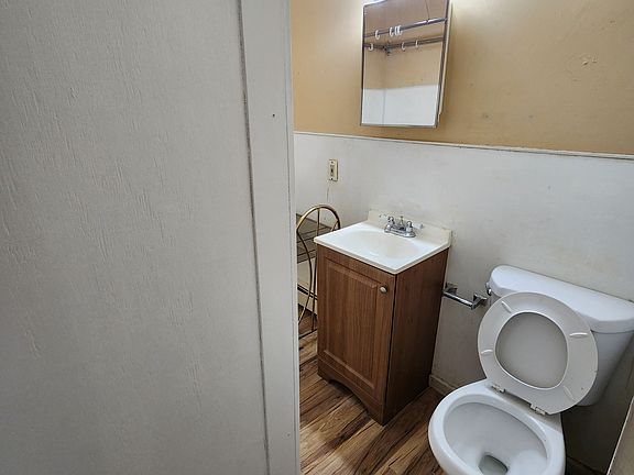 5th image of 85 Pine St #2