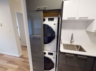 West 6th Avenue, Vancouver, BC V6K 1V8