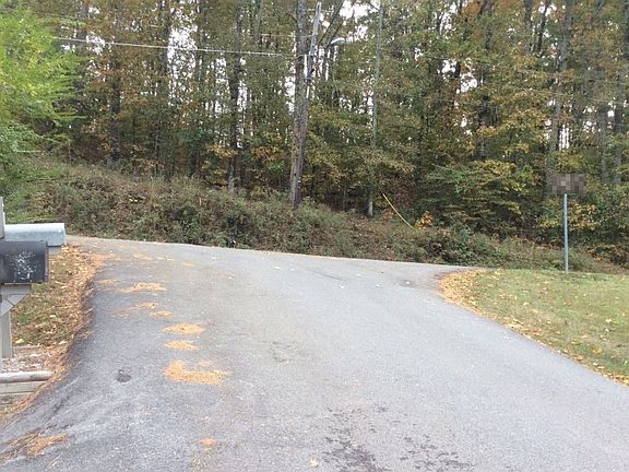 4th image of 3714 Paver Dr