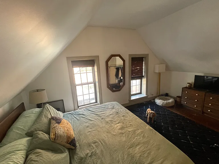 590 S Pearl St — Photo 17