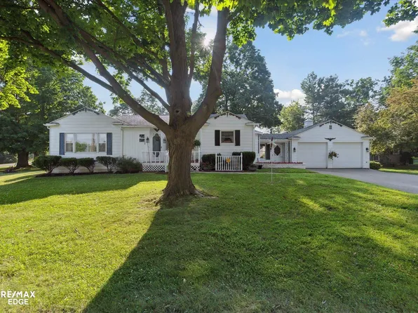 8145 Pine St, Goodrich, MI 48438