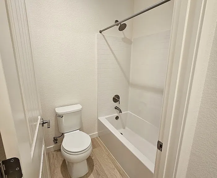 1870 Trinity Ct — Photo 23