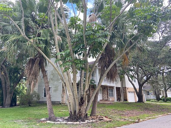 3rd image of 12833 Poinsettia Ave