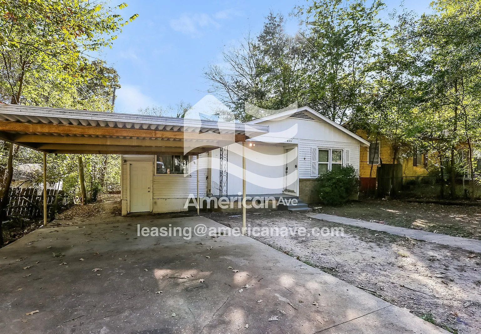 3 bed, 2.0 bath, 1332 sqft, $1,050 — Photo 2
