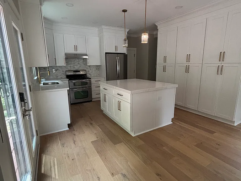 5907 Skyline Dr — Photo 10