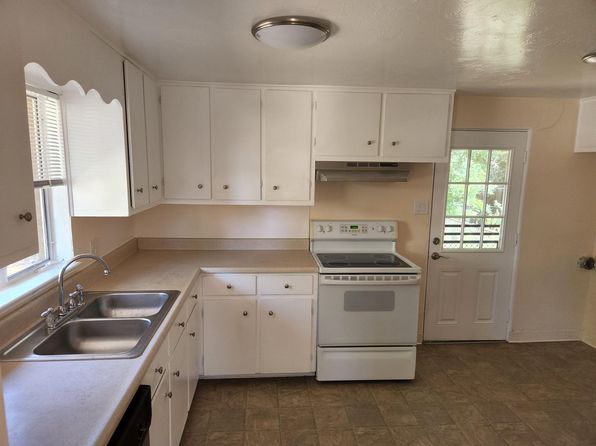 8779 W 63rd Pl