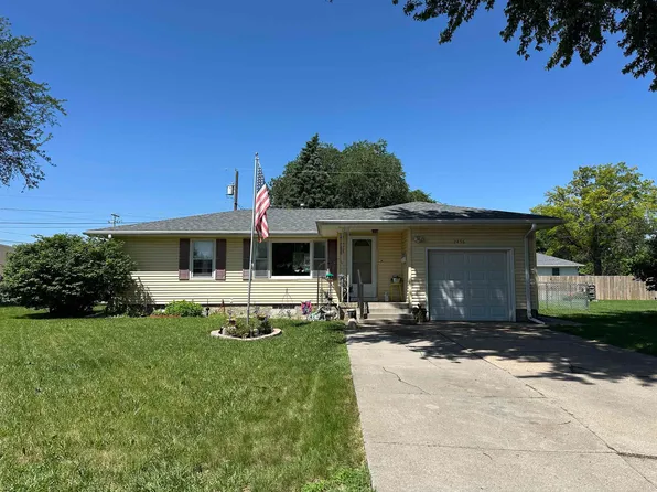 2456 23rd Ave, Columbus, NE 68601