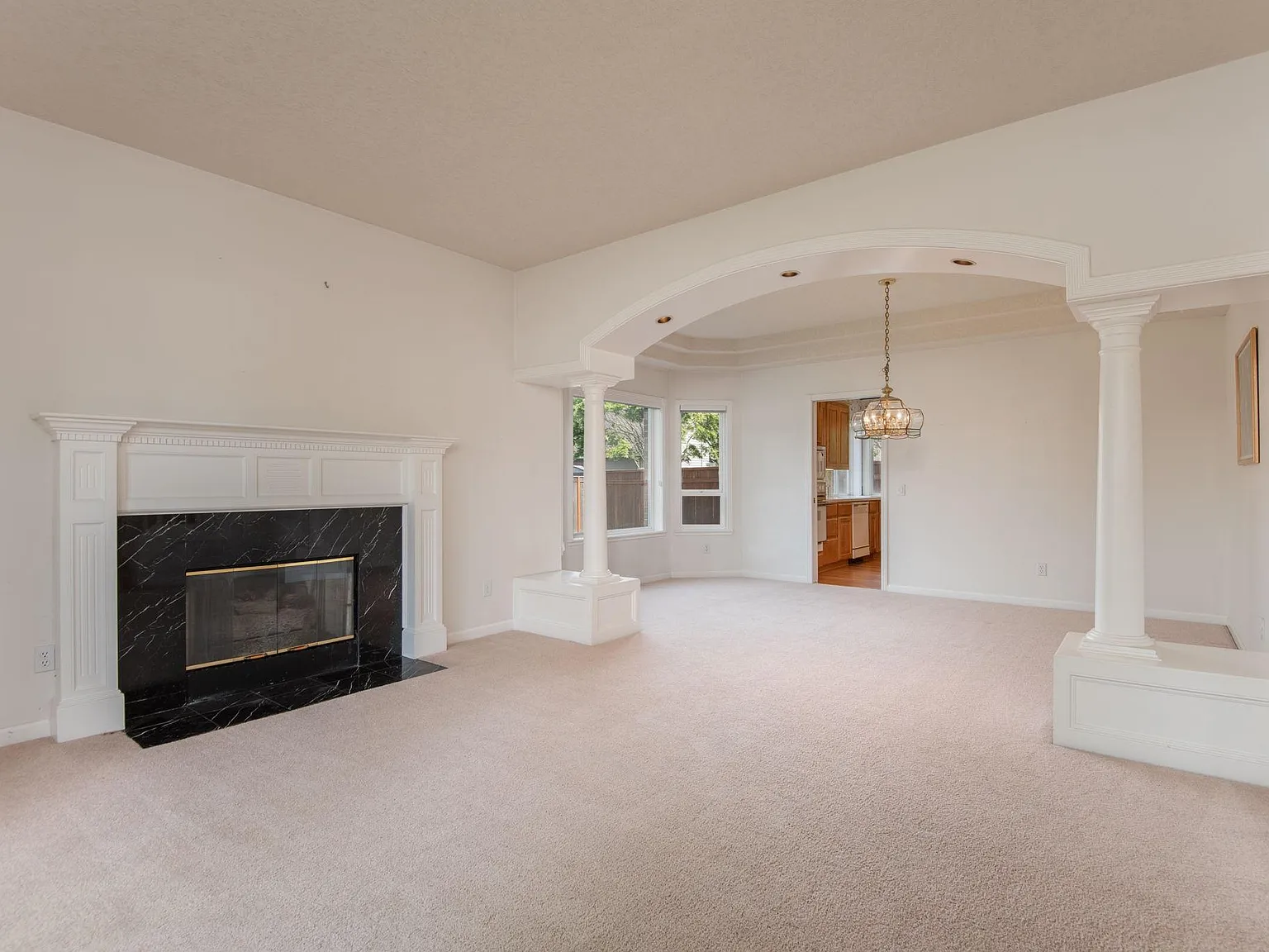 32035 SW Guiss Way — Photo 4