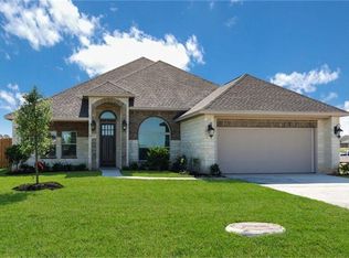 25032 Shady Oak Dr, Hockley, TX 77447