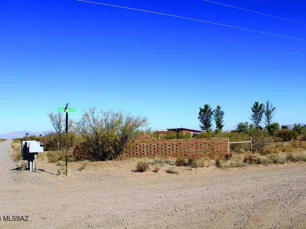 6726 E Trails End, Pearce, AZ 85625