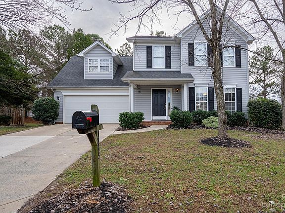 2nd image of 1845 Chinchester Ln