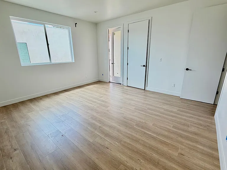 1177 Leighton Ave #1 — Photo 12