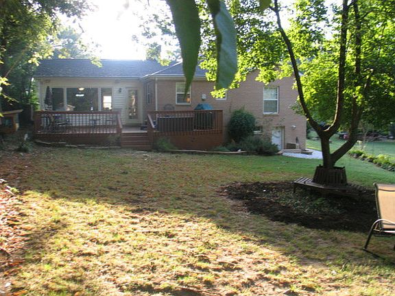 2nd image of 307 Auten Cir
