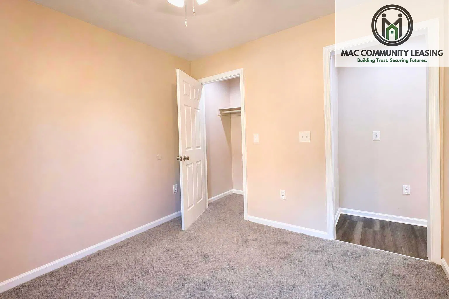 2 bed, 800 sqft, $1,895 — Photo 3