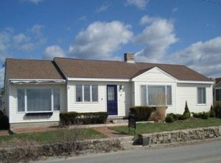 113 Beach Ave, Kennebunk, ME 04043