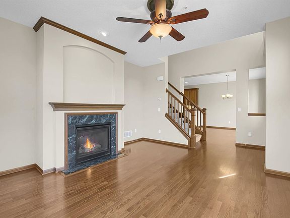 5th image of 4498 Rosemary Way N #6