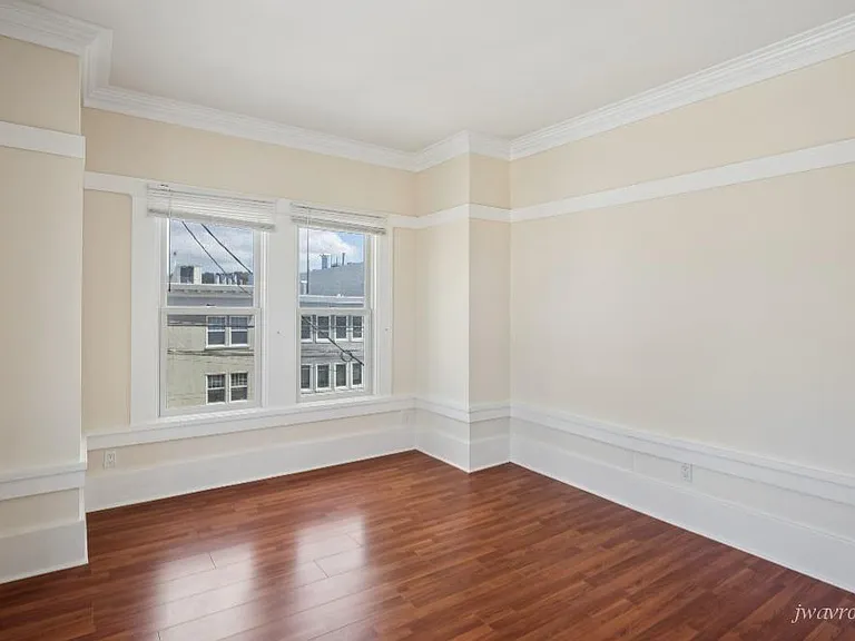 5657 California St #3 — Photo 15