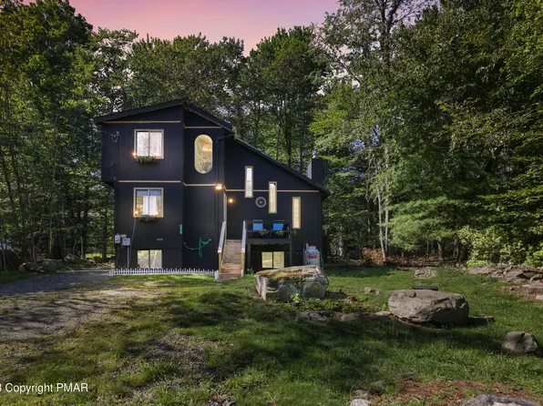 1379 Winding Way, Tobyhanna, PA 18466