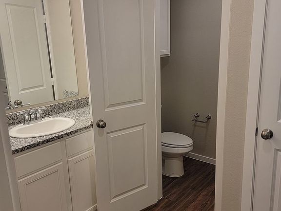 5th image of 2125 N Jayton Ave #B