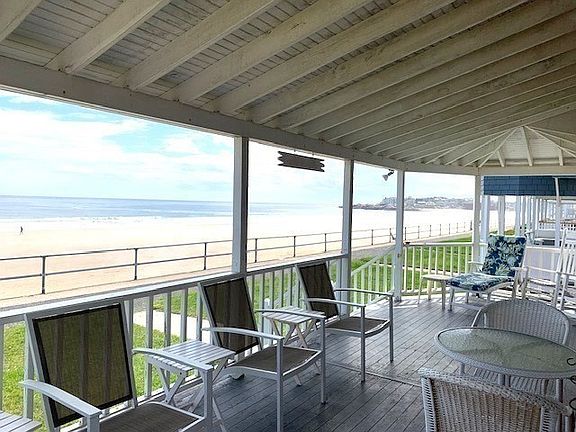 3rd image of 114 Long Bch