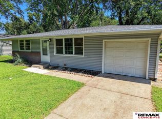 4118 Dunn Ave, Lincoln, NE 68502