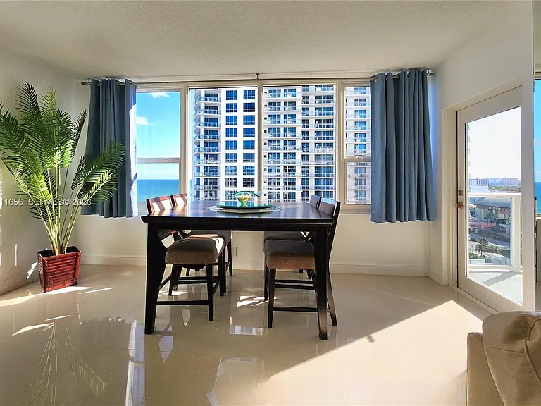 3505 S Ocean Dr #1217 — Photo 4