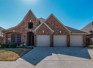 2504 Maple Stream Dr, Fort Worth, TX 76177
