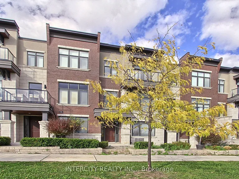 7 Adaskin Ave — Photo 3