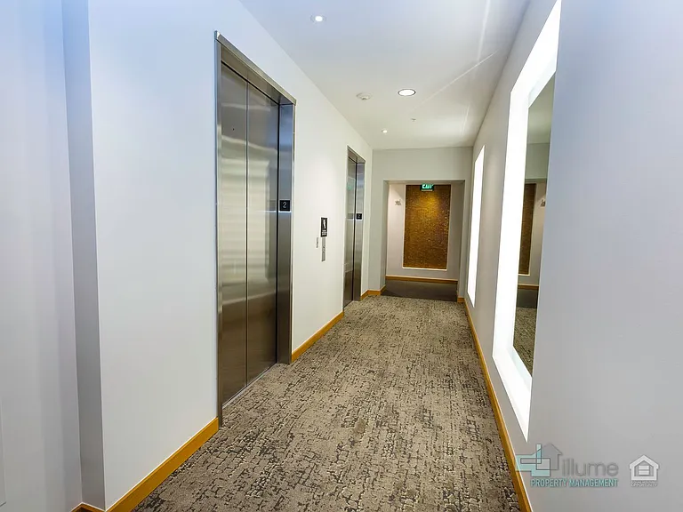 1920 SW River Dr #202 — Photo 13