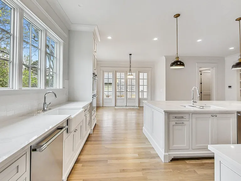 4 E Dr NE #MAIN HOUSE — Photo 17