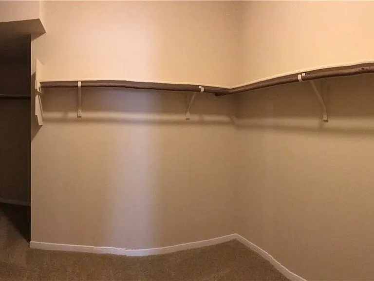 3201 Ortman Dr — Photo 14