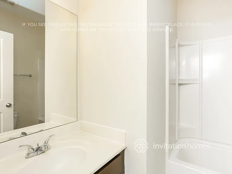420 Village Broad St — Photo 16