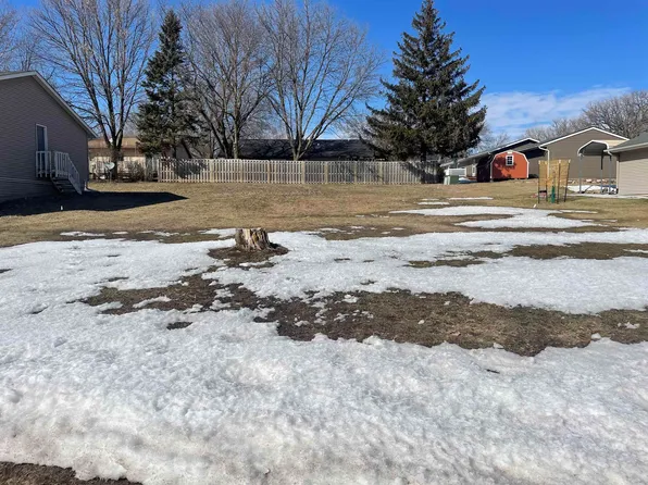 0 25th St, Spirit Lake, IA 51360